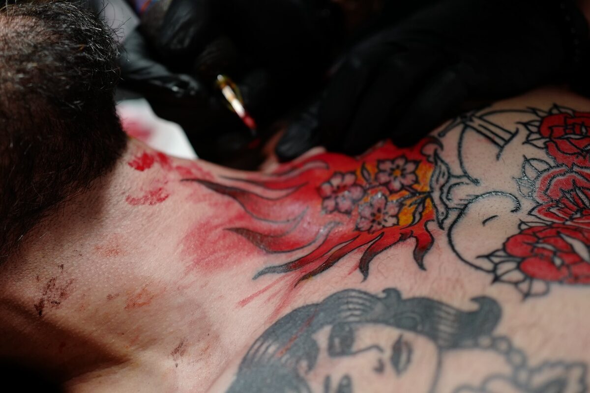 Shervin tattooing a custom piece